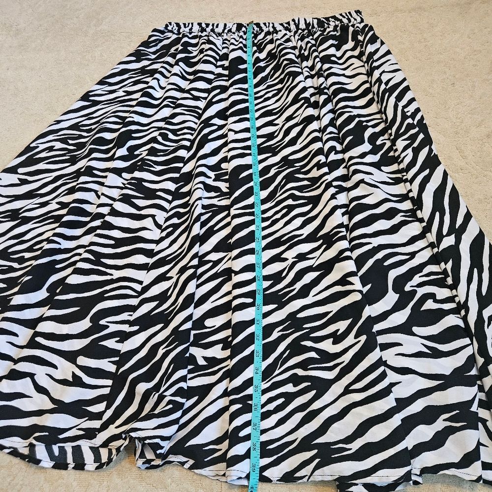 Zebra Print Full A-line Maxi Skirt Women's Sz 22/24 - Picture 5 of 8
